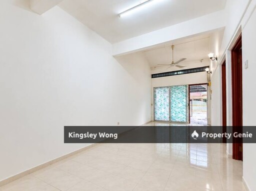 Menglembu Impiana Below Market Bank Value Well Maintained Unit 1.5 Storey Terrace House