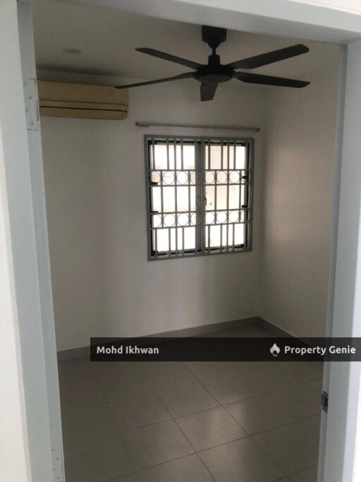 SERI INTAN APARTMENT SETIA ALAM: 850 Sqft, Partially Furnished