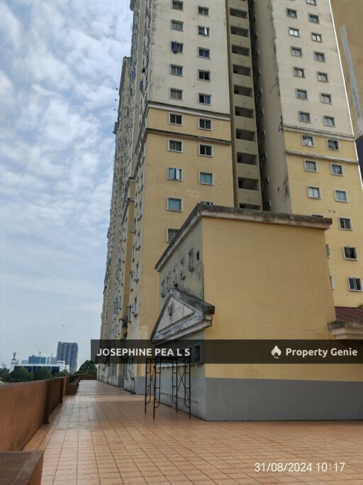 4 Room 2 Bathroom 1 Parking Lot Casa Subang Condo For Sale @ USJ 1, Subang Jaya