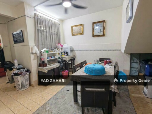 Seksyen 7, Shah Alam | 2-Storey Terrace 4 Bedrooms | RM675K - Well Maintained and 24h Security