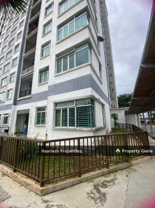 Ground Floor Corner Unit East Bay Apartment, Taman Kota Puteri, Masai For Sale