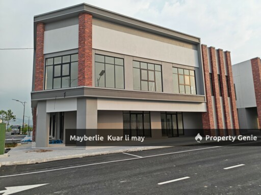 Village Square Gamuda Gardens Rm6.5k G/F Shop For Rent