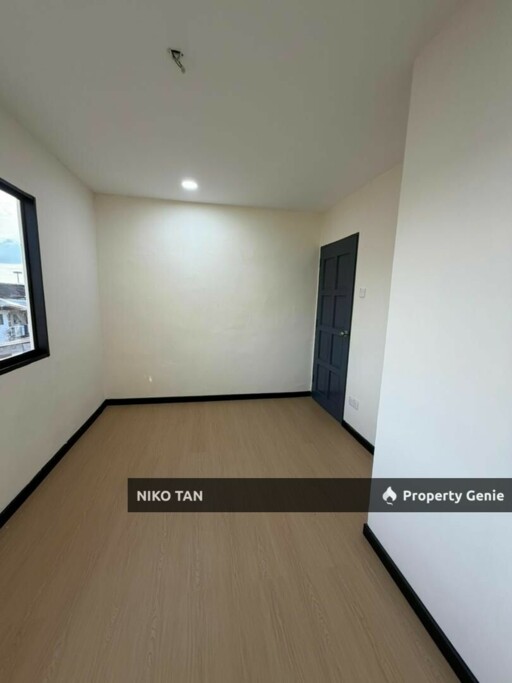 [UNBLOCK VIEW]2-Storey Jalan Lembah, Taman Desa Jaya For Sale