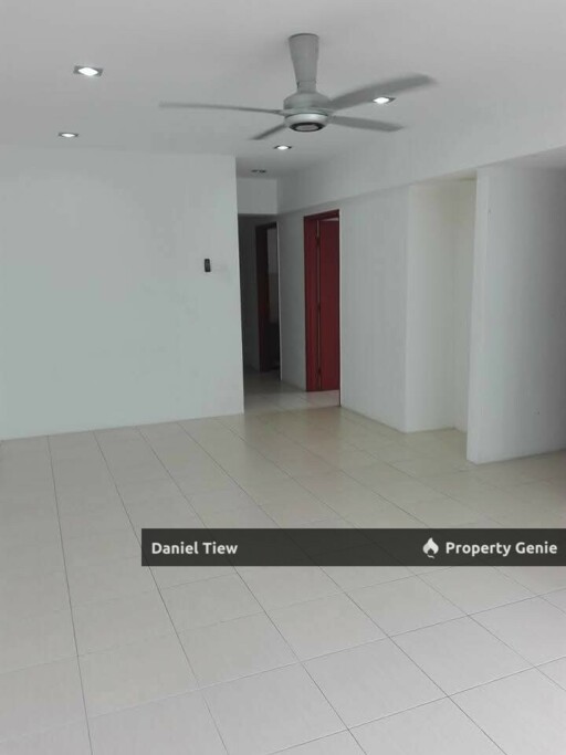 Beverly tower condo near Desa Park City Corner unit