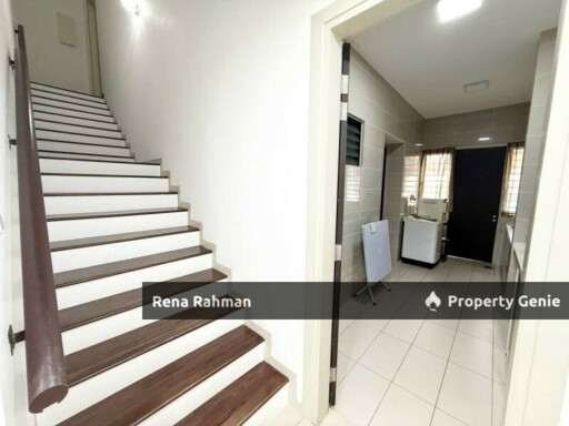 FOR SALE: Elmina Clusia Superlink House