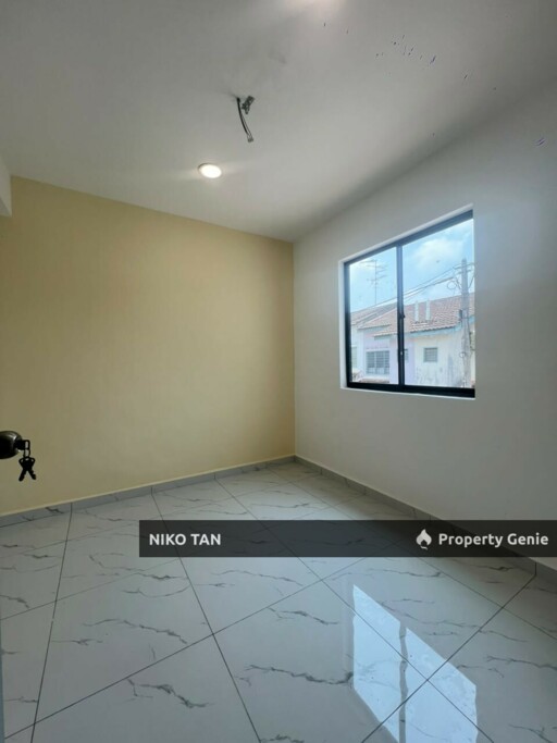 Jalan Berlian 2Sty With Fully Renovated & Extended For Sale