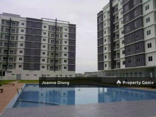 Kampus West City