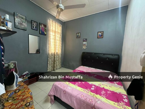 International Lot, Taman Sri Impian, Kluang