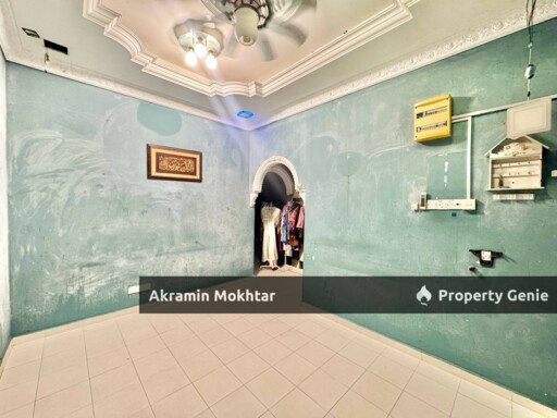 Freehold & Renovated | Single Storey Terrace Taman Sri Orked, Seksyen 30 Shah Alam
