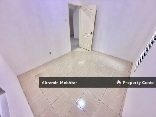 FACING OPEN, END LOT & RENOVATED | 2 Storey Terrace Vista Hill Bandar Mahkota Cheras, Cheras Selangor