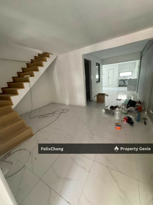 Mount Austin 2 Sty Low Cost,Jalan Mutiara Emas,Johor Bahru,Renovated