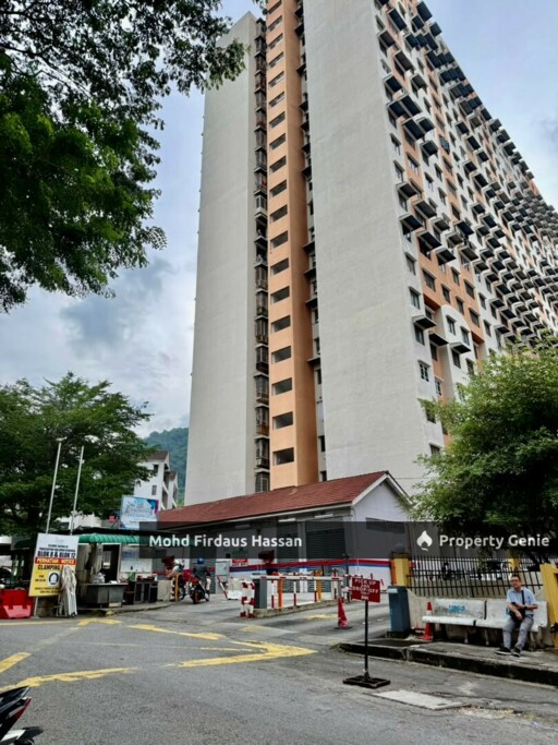 Halaman Kenanga, Sungai Dua, Gelugor Penang.