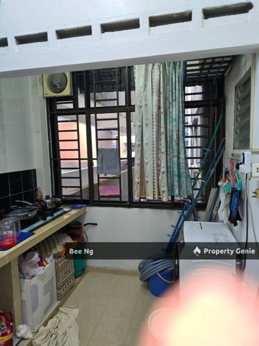 Taman Pulai Utama / Flat / Fully Renovated / Full Loan / Super Value