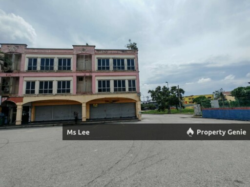 Corner 2nd Floor Shop Office-Taman Semenyih Sentral @ Semenyih-Ready Now