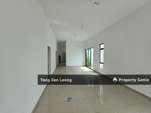 Single Storey Cluster @ Bandar Botani Parkland For Sale !!