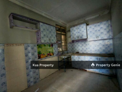Matang Jaya 1st Floor Shophouse / Apartment For Sale  Located at Matang Jaya