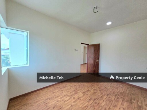 Gopeng Double Storey semi D For Sale