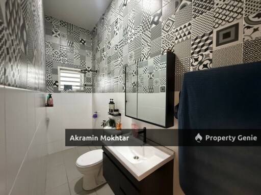 FREEHOLD, PARTIALLY FURNISHED & RENOVATED | Single Storey SEMI DETACHED Taman Sri Serdang 3, Kg Tok Muda Kapar