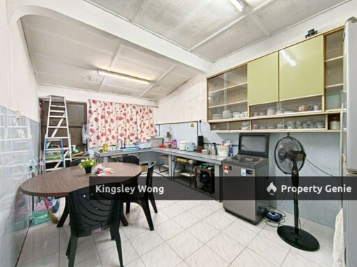 Corner House In Taman Pertama, Ipoh - Full Loan With Less Downpayment