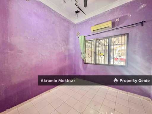 Freehold & Renovated | Single Storey Terrace Taman Sri Orked, Seksyen 30 Shah Alam