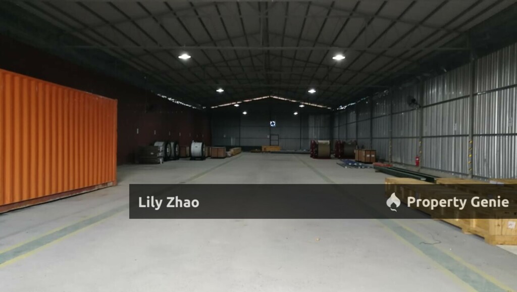 Fully Covered King Size Terrace Warehouse 10,000 sf for Rent in Labuan