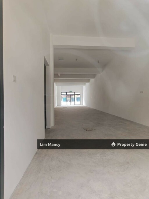 Horizon Hills Brand New Double Storey Shoplot For Rent