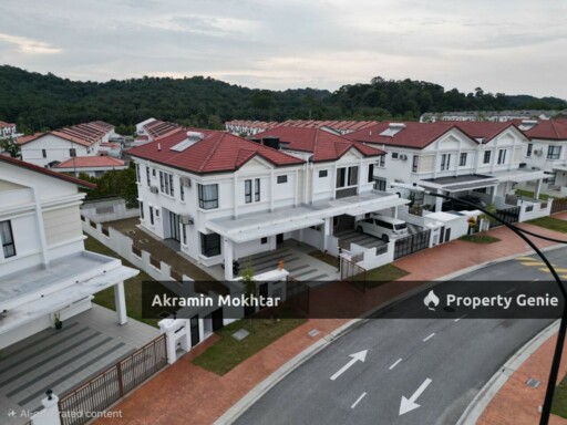 FREEHOLD & RENOVATED | 2 STOREY SEMI DETACHED HOUSE ALAM SARI BANGI