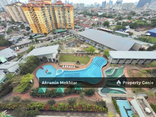 Corner Unit & 2 Covered Parking | D’Pines Condominium, Taman Nirwana, Ampang Selangor .