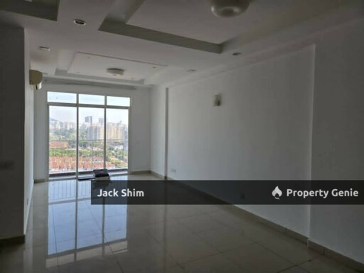 Reflection Condo 0143237789