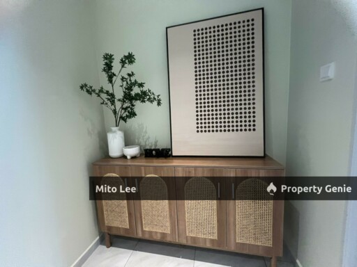 Luxury Apartment @ Senai For Sale!!!
