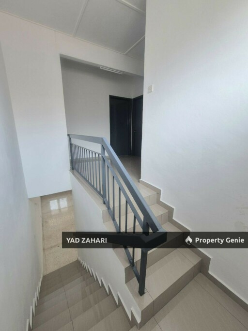 Seksyen 10, Shah Alam | 2-Storey Terrace 4 Bedrooms | RM649K - Refurbished, Facing Open & Renovated