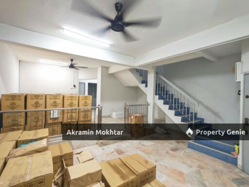 Freehold, Fully Extended & Renovated | Double Storey Terrace (Intermediate)  Desa 12, Bandar Country Homes, Rawang, Selangor.