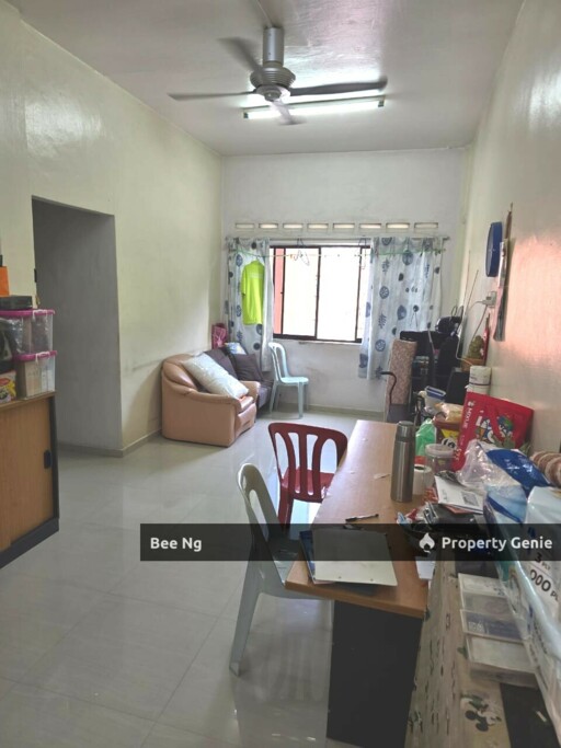 Taman Pulai Utama / Flat / Fully Renovated / Full Loan / Super Value