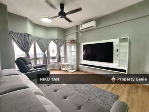 Dwi Mahkota Condo With 24Hours GnG Tampoi For Sale