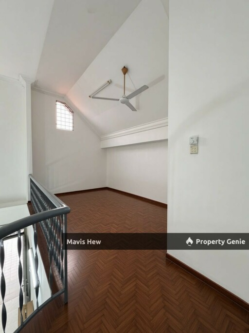 For Rent, Taman Rinting @JALAN BERINGIN 1X, 1.5-Storey, Partial Furnished