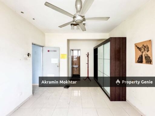Corner Unit & 1 Parking | Mutiara Anggerik Apartment Seksyen 15, Shah Alam