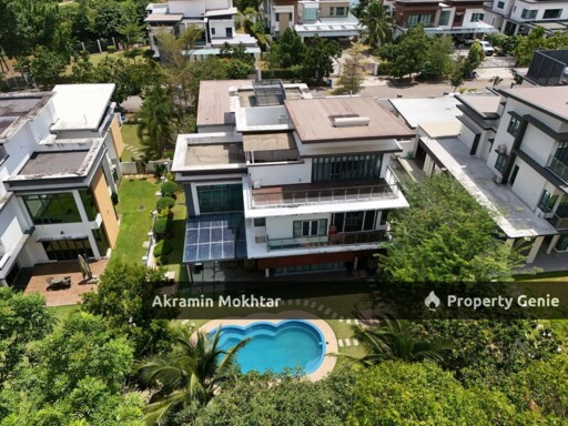 2.5 Storey Bungalow Lake Garden Villas, Cahaya SPK  Seksyen U9, Shah Alam