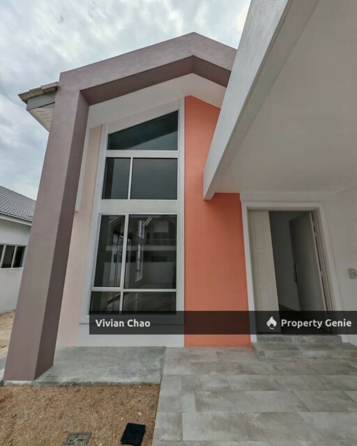 Guarded New 1.5 Storey SemiD@Klebang/Meru