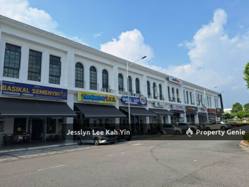 Eco Majestic Whitten Semenyih