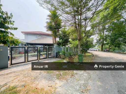 Corner Lot - Double Storey Terrace Taman Lestari Perdana 8,  Seri Kembangan