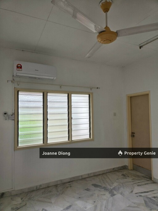 USJ 20 Double Storey House