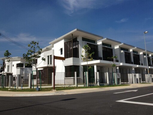Avani, Bandar Bukit Raja