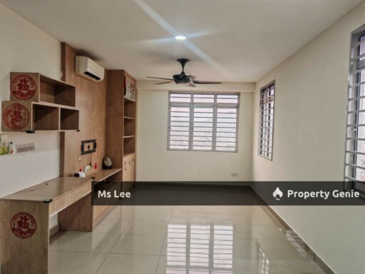 228 Condo @ Selayang Baru-Renovated Level 15-Sale Below Bank Value 10k