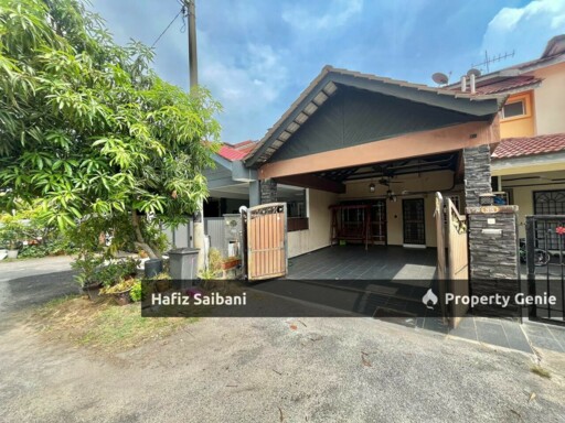 Double Storey Terrace Seri Pristana Sungai Buloh