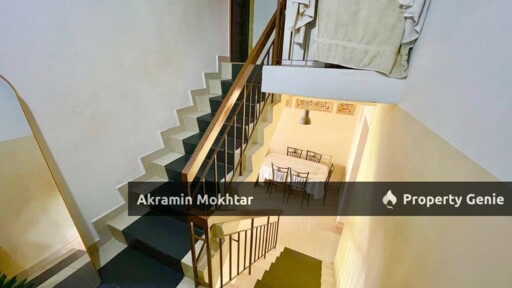 FREEHOLD & EXTENDED | Double Storey Terrace Taman Puchong Utama