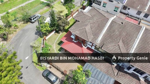 Facing Open Corner Lot Renovated Double Storey Taman Putra Prima, Puchong.