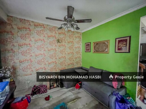 RENOVATED 2 STOREY, TAMAN PINGGIRAN USJ, SUBANG JAYA .