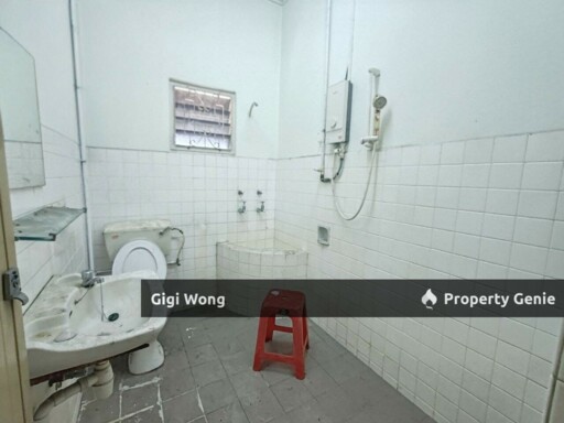 Double Storey Terrace House Taman Bukit Senjuang
