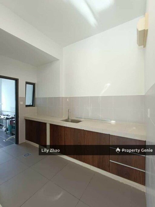 The Suritz Condo @ Kolombong for Sale - Corner Lot | High Floor | Low Density