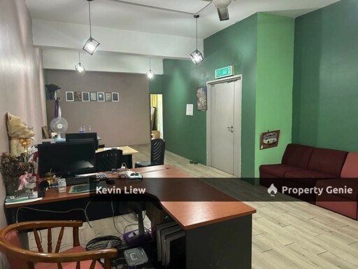 Jalan Keruing 1 Shoplot 1st Floor